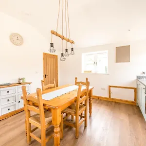 Well-located Countryside Holiday home Nailsea